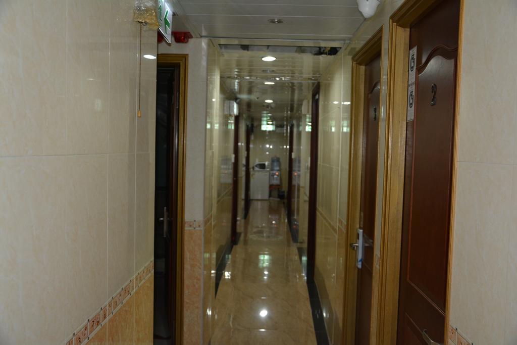 Everest Hostel Hong Kong Extérieur photo